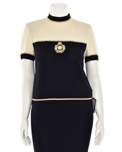 St. John Signature Crest Short Sleeve Top in Cream/Black/Gold